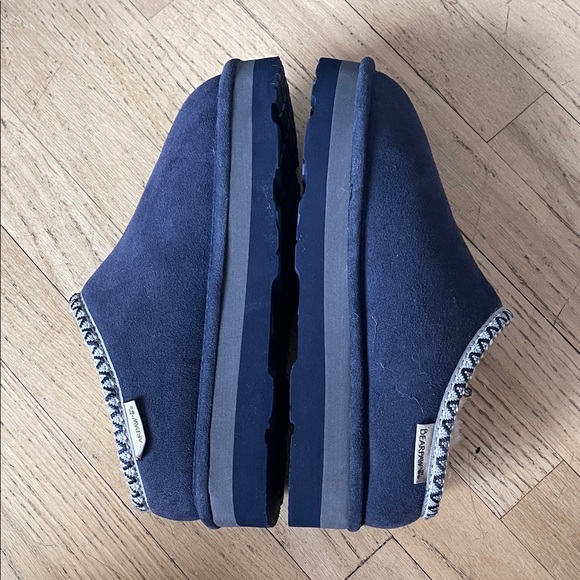 BearPaw Dark Blue Women's Slippers size 9- new - Picture 7 of 7